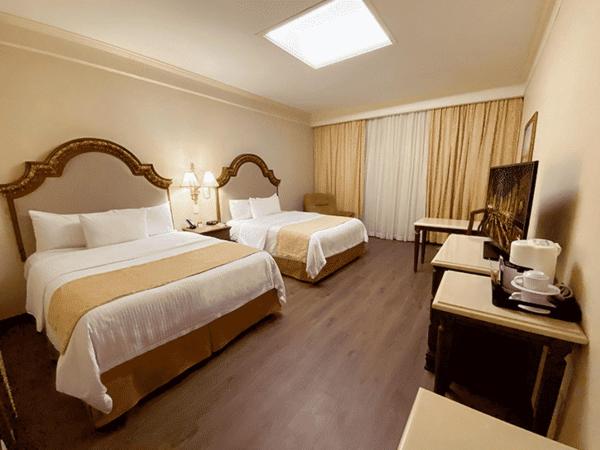 Safi Royal Luxury Valle : photo 1 de la chambre chambre double avec 2 lits doubles