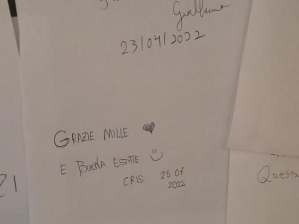 Vicino di Centro e Universita Stanza con balcone : photo 8 de la chambre chambre double ou lits jumeaux