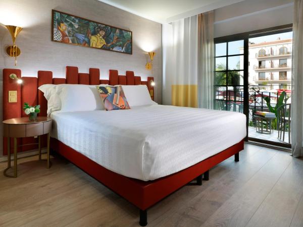 Hard Rock Hotel Marbella - Puerto Banús : photo 1 de la chambre chambre lits jumeaux de luxe