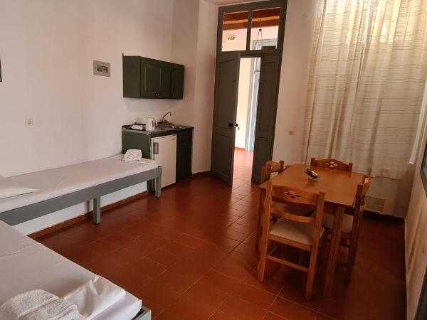 Vecchio Hotel : photo 7 de la chambre chambre quadruple