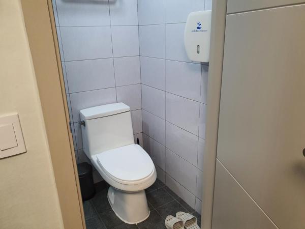 Bunk Backpackers Guesthouse : photo 6 de la chambre chambre lits jumeaux Économique