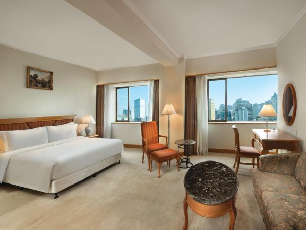 Crowne Plaza Chengdu City Center, an IHG Hotel : photo 3 de la chambre suite junior lit king-size