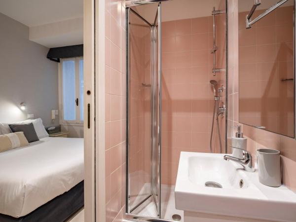 Hotel Casa Petrarca : photo 4 de la chambre petite chambre double