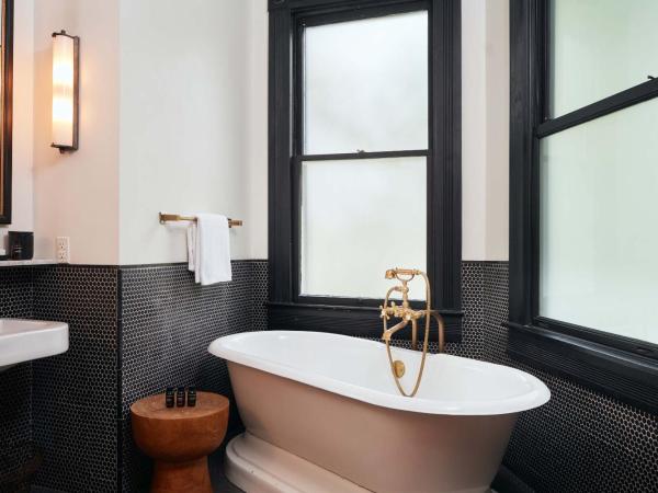 Hotel Saint Cecilia : photo 5 de la chambre suite deluxe avec lit king-size