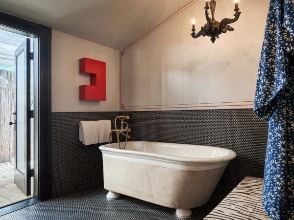 Hotel Saint Cecilia : photo 10 de la chambre suite lit king-size