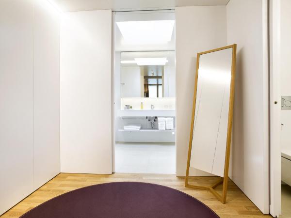 Hotel Säntispark : photo 3 de la chambre suite junior avec balcon - lifestyle