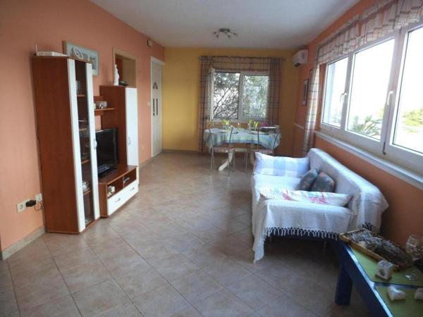 Apartments and rooms by the sea Mastrinka, Ciovo - 16695 : photo 1 de la chambre appartement 2 chambres avec terrasse et vue sur la mer