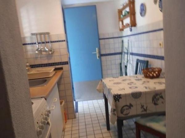 Apartments and rooms by the sea Mastrinka, Ciovo - 16695 : photo 6 de la chambre studio avec terrasse et vue sur la mer