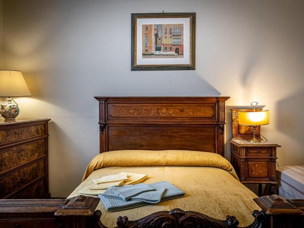 A Casa di Lilli : photo 2 de la chambre chambre double avec salle de bains privative