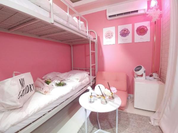 Spring Light : photo 3 de la chambre chambre double avec salle de bains privative