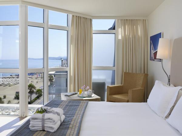 Kriti Beach Hotel : photo 7 de la chambre suite deluxe - vue sur mer