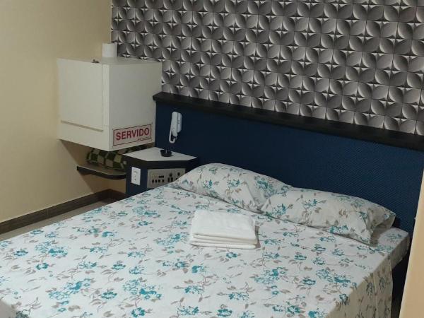 Charlott Hotel : photo 1 de la chambre chambre double deluxe avec baignoire