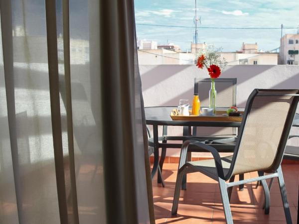 La City Estación : photo 2 de la chambre chambre simple avec terrasse