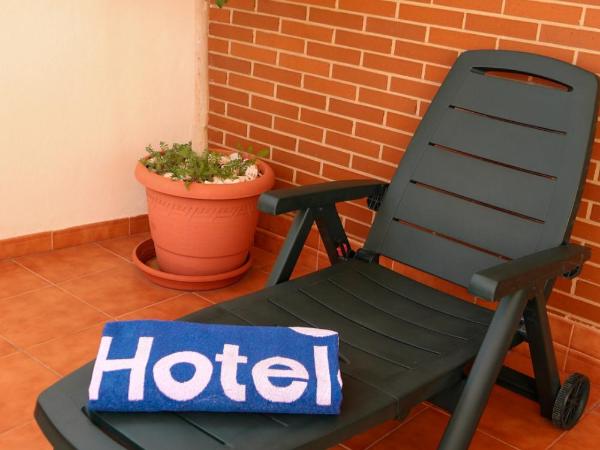 La City Estación : photo 3 de la chambre chambre simple avec terrasse