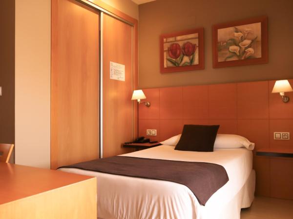 La City Estación : photo 7 de la chambre chambre simple avec terrasse