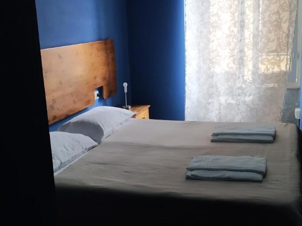 Affittacamere A Posada : photo 1 de la chambre chambre double ou lits jumeaux