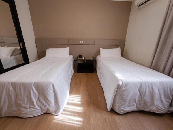 Mabu Curitiba Business : photo 2 de la chambre chambre lits jumeaux standard