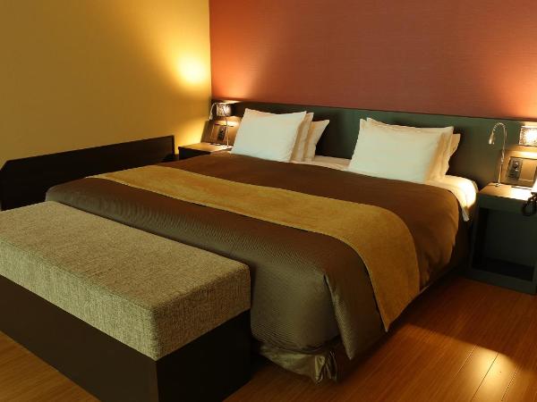 Arima Onsen Taketoritei Maruyama : photo 5 de la chambre chambre lit king-size deluxe avec baignoire thermale intérieure – vue sur montagne - non-fumeurs - 311