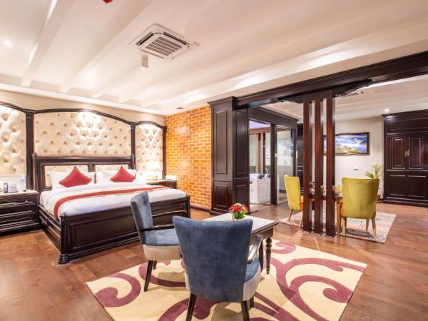 Hotel Pabera Heritage Boutique : photo 2 de la chambre suite lit king-size