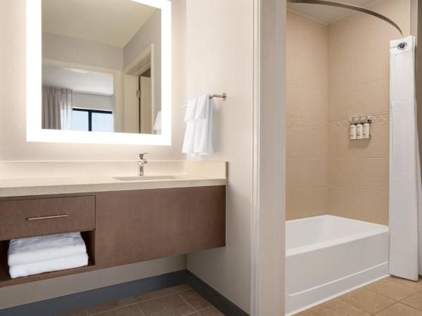 Staybridge Suites Oklahoma City-Quail Springs, an IHG Hotel : photo 5 de la chambre suite lit queen-size