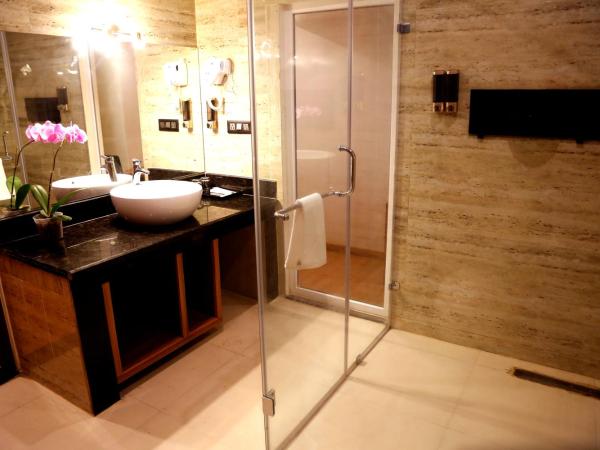 Leroy Grand - Yeshwanthpur : photo 2 de la chambre chambre double ou lits jumeaux deluxe supérieure 