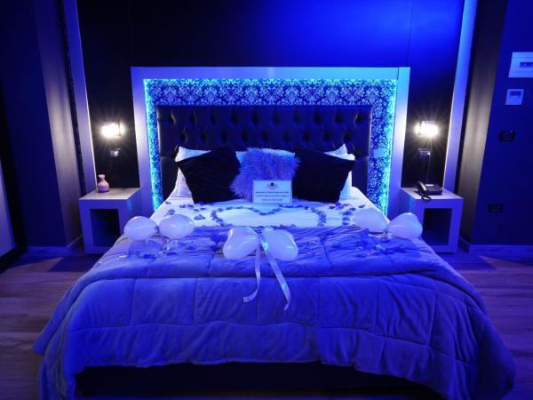 Hotel Angioino & Spa : photo 9 de la chambre suite avec baignoire spa