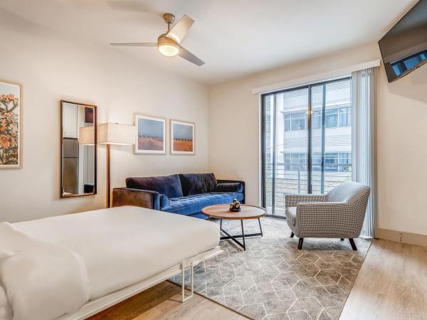 Sentral East Austin at 1630 E Sixth : photo 2 de la chambre studio apt on east 6th st.