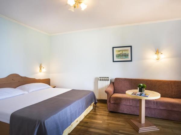 Maistra Select Island Hotel Katarina : photo 2 de la chambre suite familiale