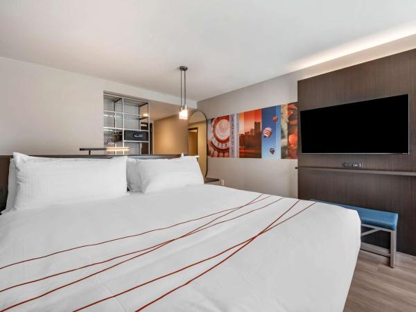 Vīb Hotel by Best Western Denver RiNo : photo 1 de la chambre chambre lit king-size
