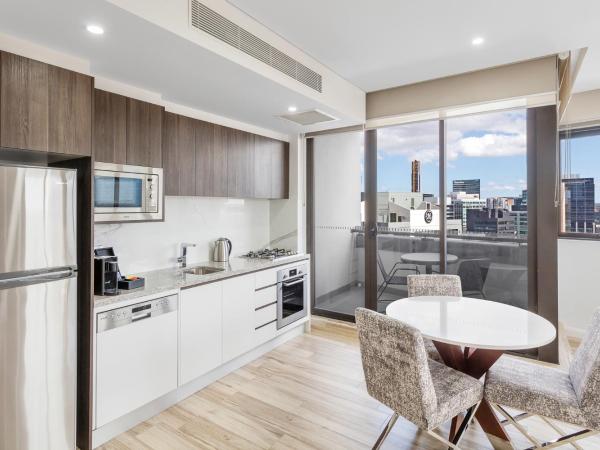 Meriton Suites Church Street, Parramatta : photo 4 de la chambre suite 1 chambre de luxe
