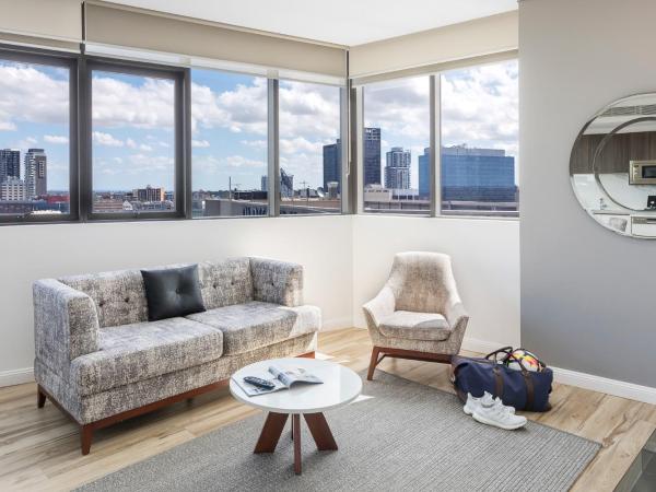 Meriton Suites Church Street, Parramatta : photo 8 de la chambre suite 1 chambre de luxe