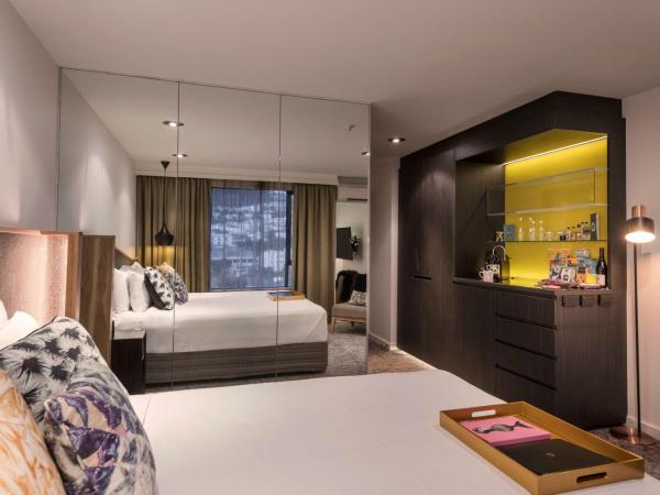 QT Wellington : photo 5 de la chambre chambre lit king-size de luxe qt