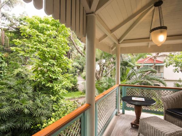 Taj West End : photo 5 de la chambre luxueuse chambre lits jumeaux - vue sur jardin