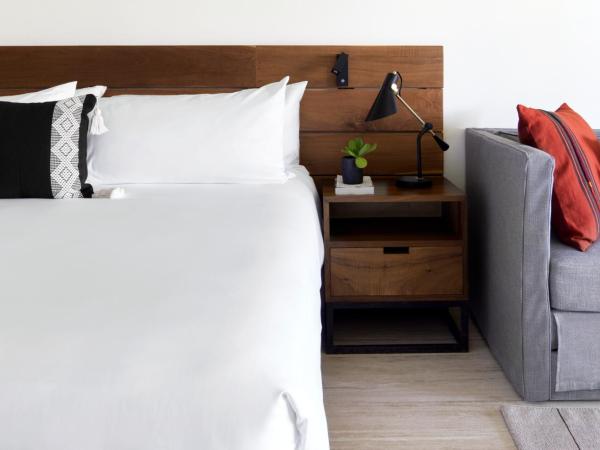 Kimpton Aluna Resort Tulum, an IHG Hotel : photo 5 de la chambre chambre lit king-size essentielle avec balcon