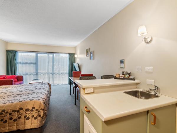 Aspiring Lodge Motel : photo 7 de la chambre studio lit king-size
