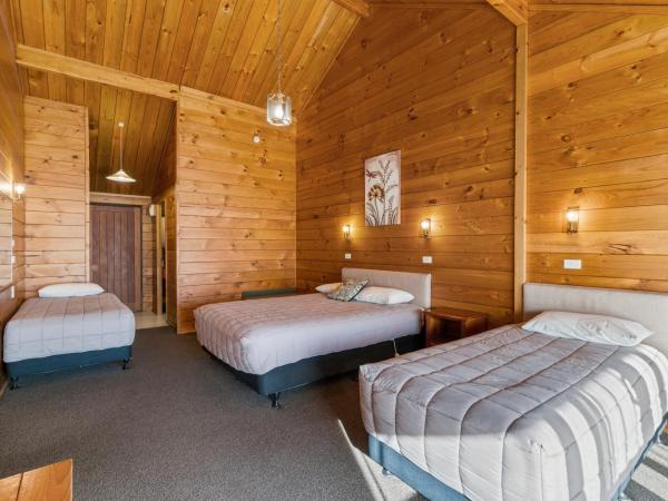 Aspiring Lodge Motel : photo 6 de la chambre studio familial