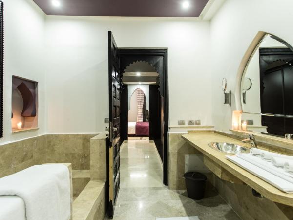 the bird : photo 1 de la chambre chambre double - vue sur piscine