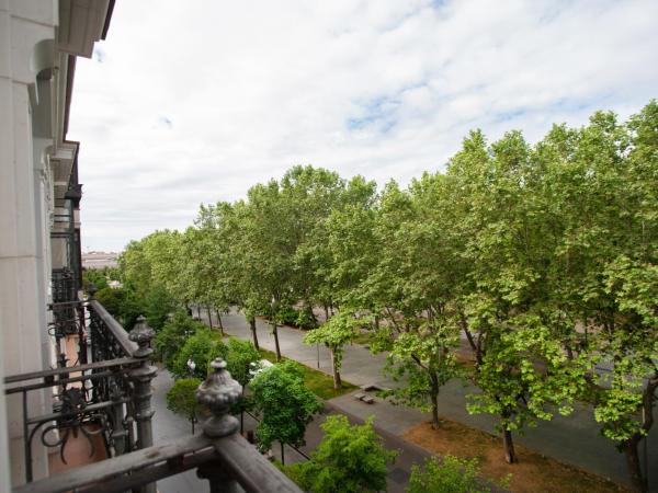 Valladolid Recoletos : photo 5 de la chambre chambre double ou lits jumeaux standard avec vue