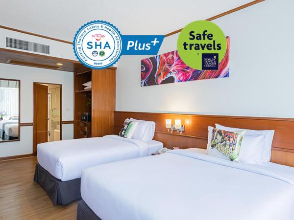 Royal Phuket City Hotel - SHA Extra Plus : photo 4 de la chambre hébergement premier supérieur