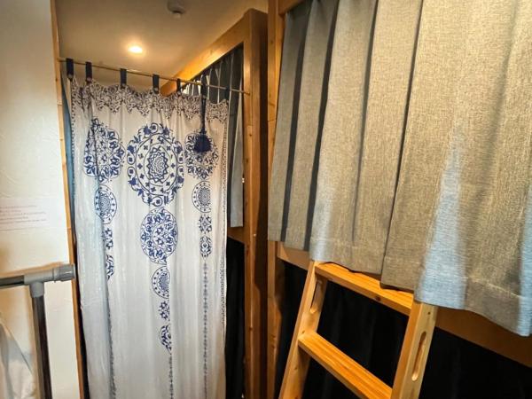 Guesthouse POPTONE : photo 4 de la chambre lit superposé dans dortoir mixte