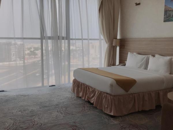 Grand Tourist Hotel : photo 2 de la chambre chambre double deluxe (2 adultes + 1 enfant)