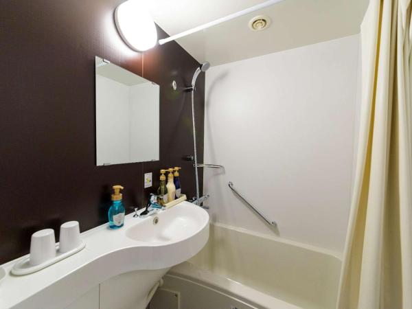 SureStay Plus Hotel by Best Western Shin-Osaka : photo 3 de la chambre chambre lits jumeaux standard - non-fumeurs