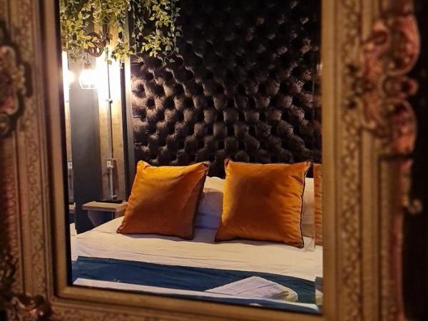 The Waterside Bar, Rooms & Restaurant : photo 5 de la chambre chambre double avec salle de bains privative