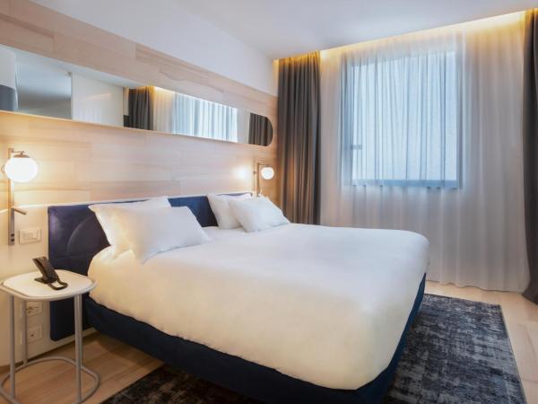 voco Milan-Fiere, an IHG Hotel : photo 6 de la chambre suite 1 chambre avec lit king-size