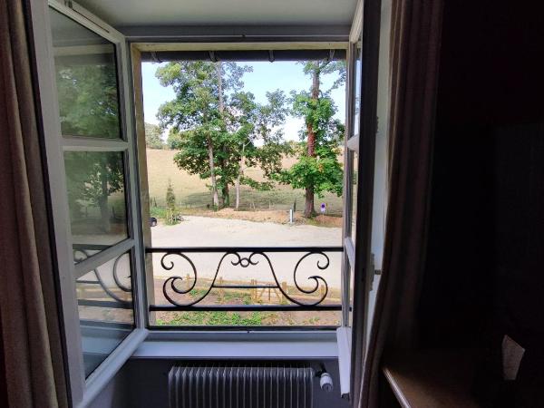 Château de Bellefontaine - Teritoria : photo 5 de la chambre chambre double standard