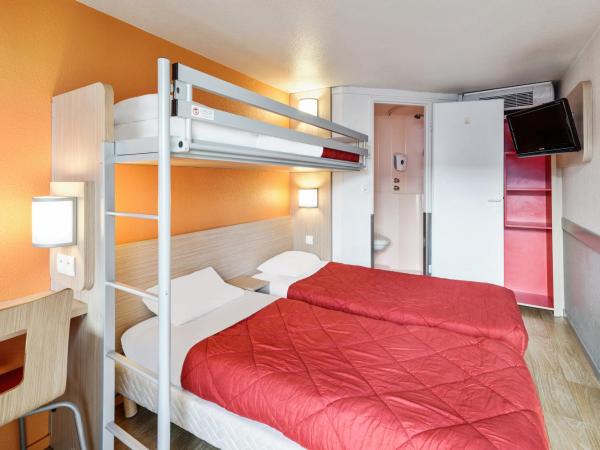 Premiere Classe Beauvais : photo 10 de la chambre chambre triple