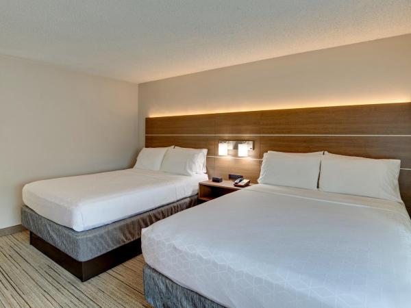 Holiday Inn Express Nashville W-I40, an IHG Hotel : photo 1 de la chambre chambre avec 2 grands lits queen-size 