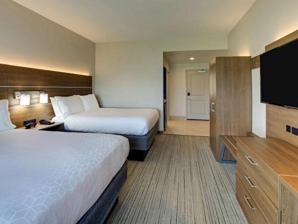 Holiday Inn Express Nashville-Opryland, an IHG Hotel : photo 2 de la chambre chambre 2 lits queen-size - non-fumeurs