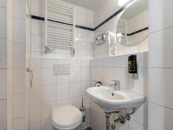 a&o Frankfurt Galluswarte : photo 6 de la chambre chambre simple