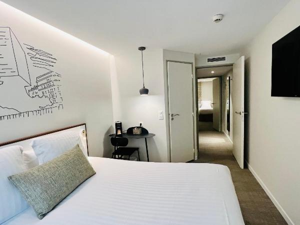 Hotel du Pin Nice Port : photo 5 de la chambre chambre familiale confort